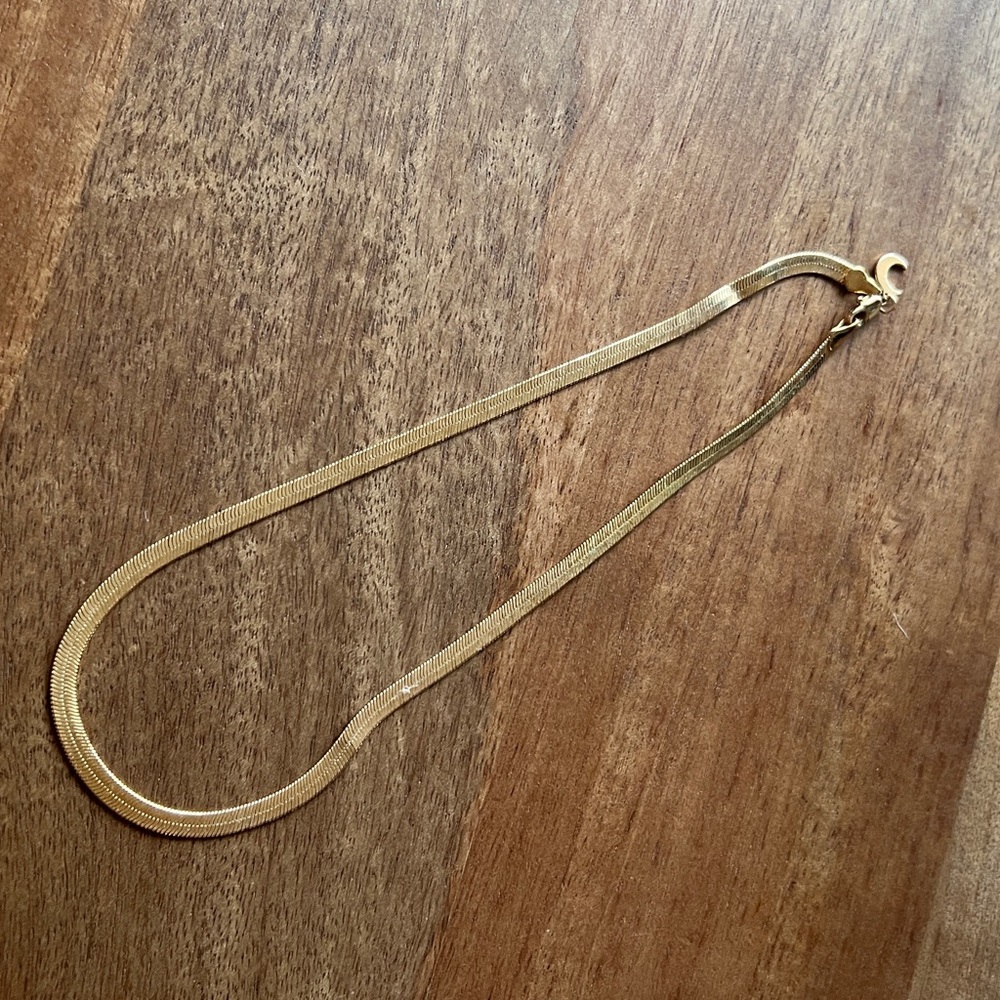 Lili Claspe Herringbone Necklace “Reggie Thick”